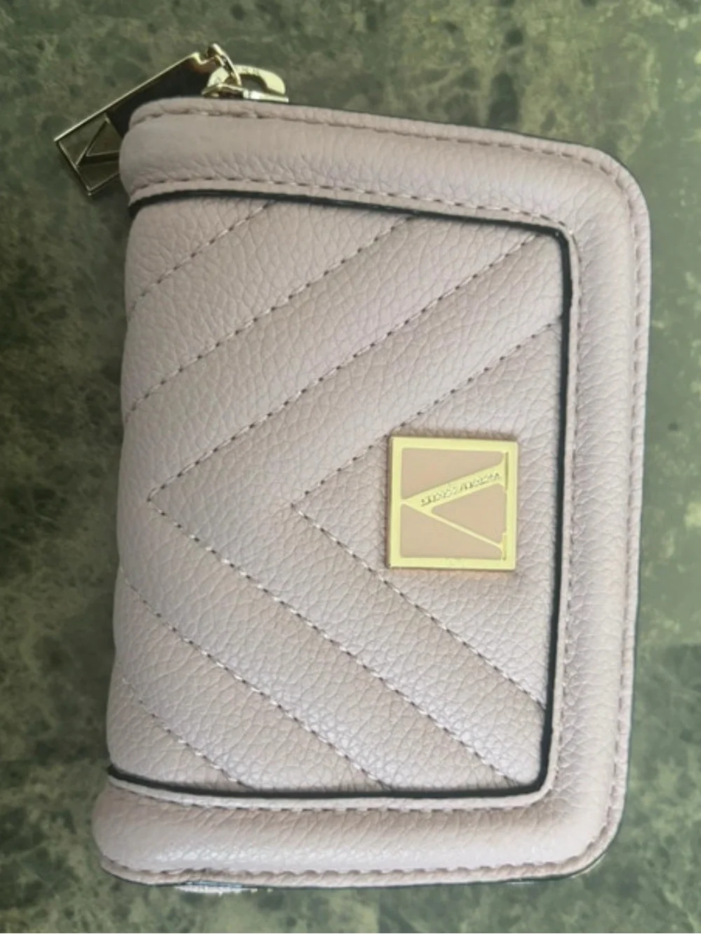 Victoria's Secret Light Pink Quilted Chevron Zip-Around Women's Wallet - Picture 4 of 4